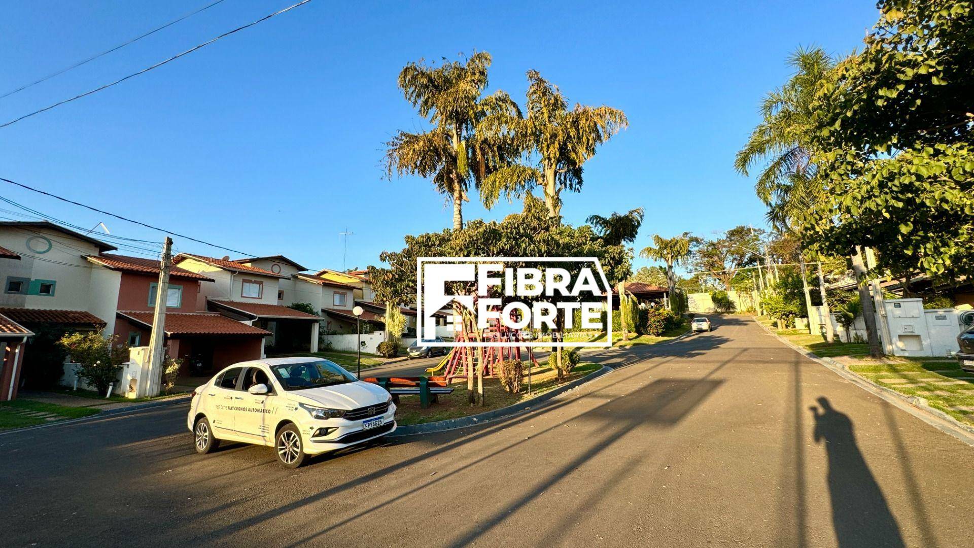 Casa de Condomínio para alugar com 3 quartos, 200m² - Foto 65