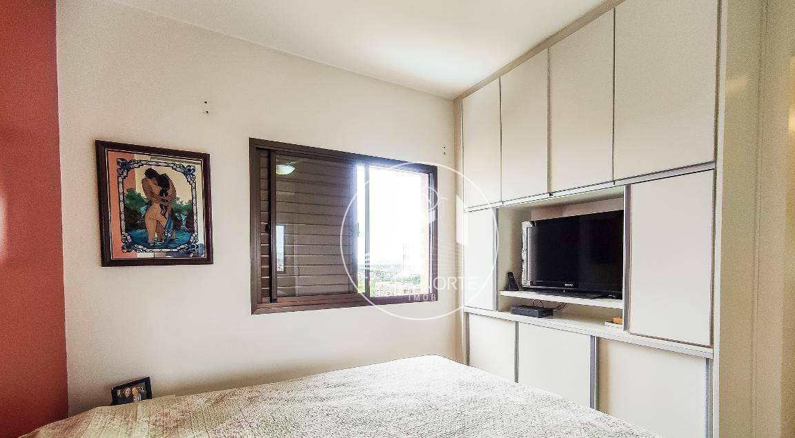 Apartamento à venda com 3 quartos, 150m² - Foto 34