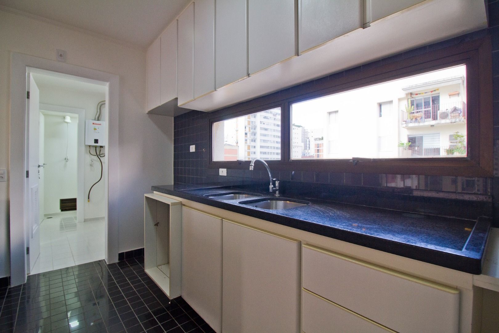 Apartamento à venda com 2 quartos, 103m² - Foto 34