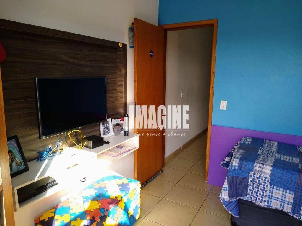 Sobrado à venda com 3 quartos, 180m² - Foto 11