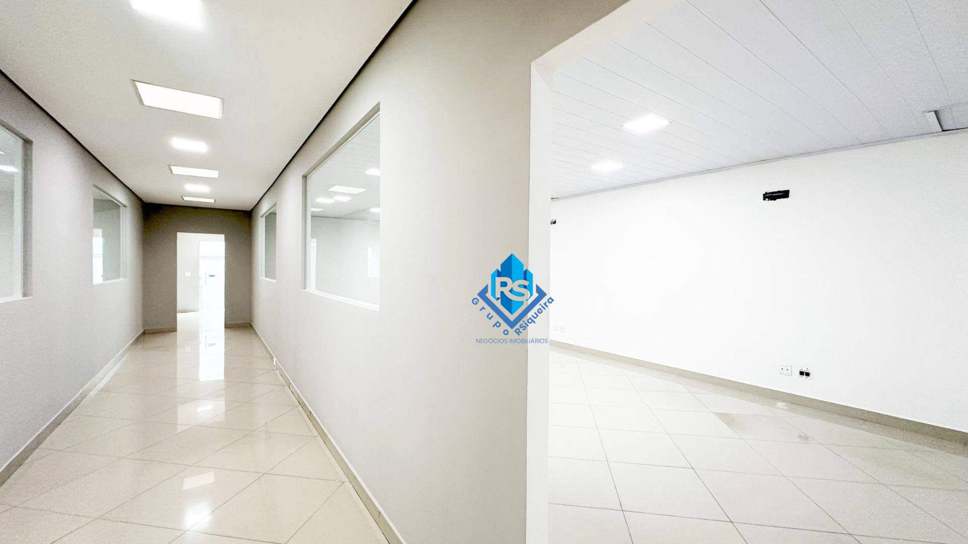 Depósito-Galpão-Armazém à venda e aluguel, 601m² - Foto 20
