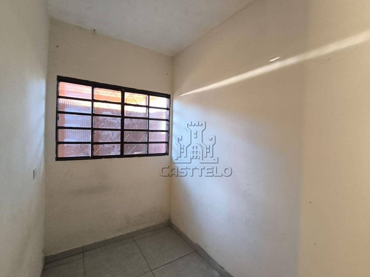 Casa para alugar com 3 quartos, 70m² - Foto 7