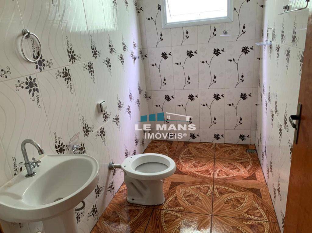 Casa à venda com 3 quartos, 211m² - Foto 16