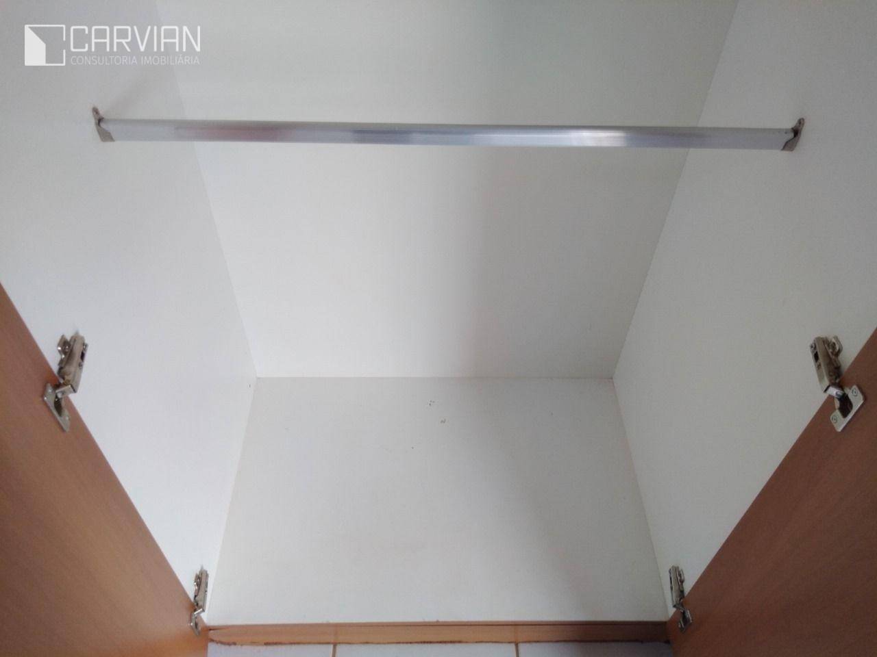 Apartamento à venda com 1 quarto, 42m² - Foto 21