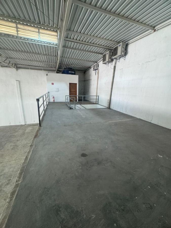 Casa para alugar, 527m² - Foto 17