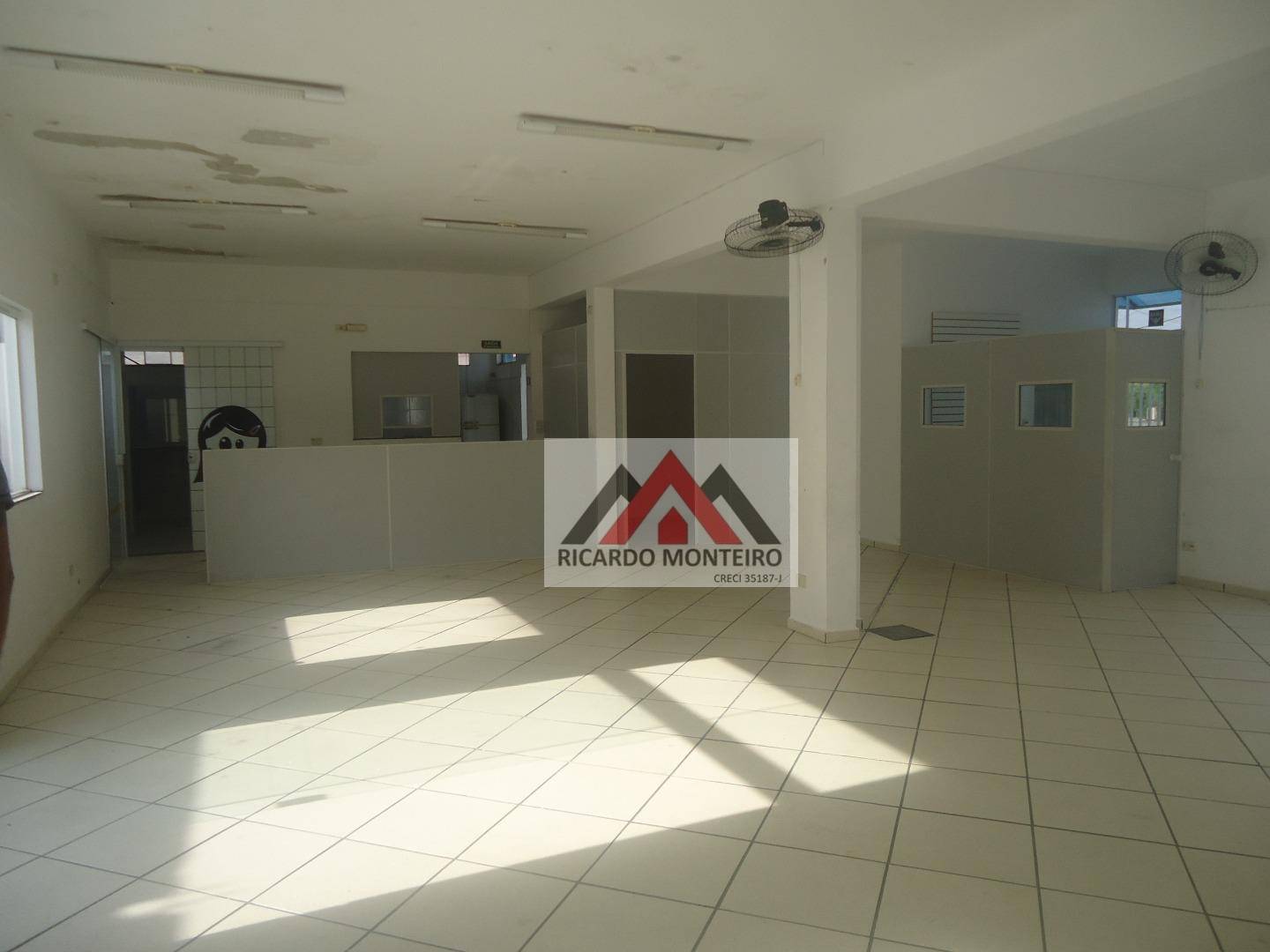 Loja-Salão à venda, 166m² - Foto 1