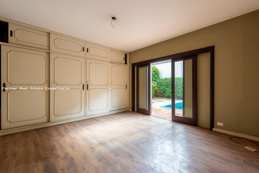 Casa à venda com 4 quartos, 960m² - Foto 23