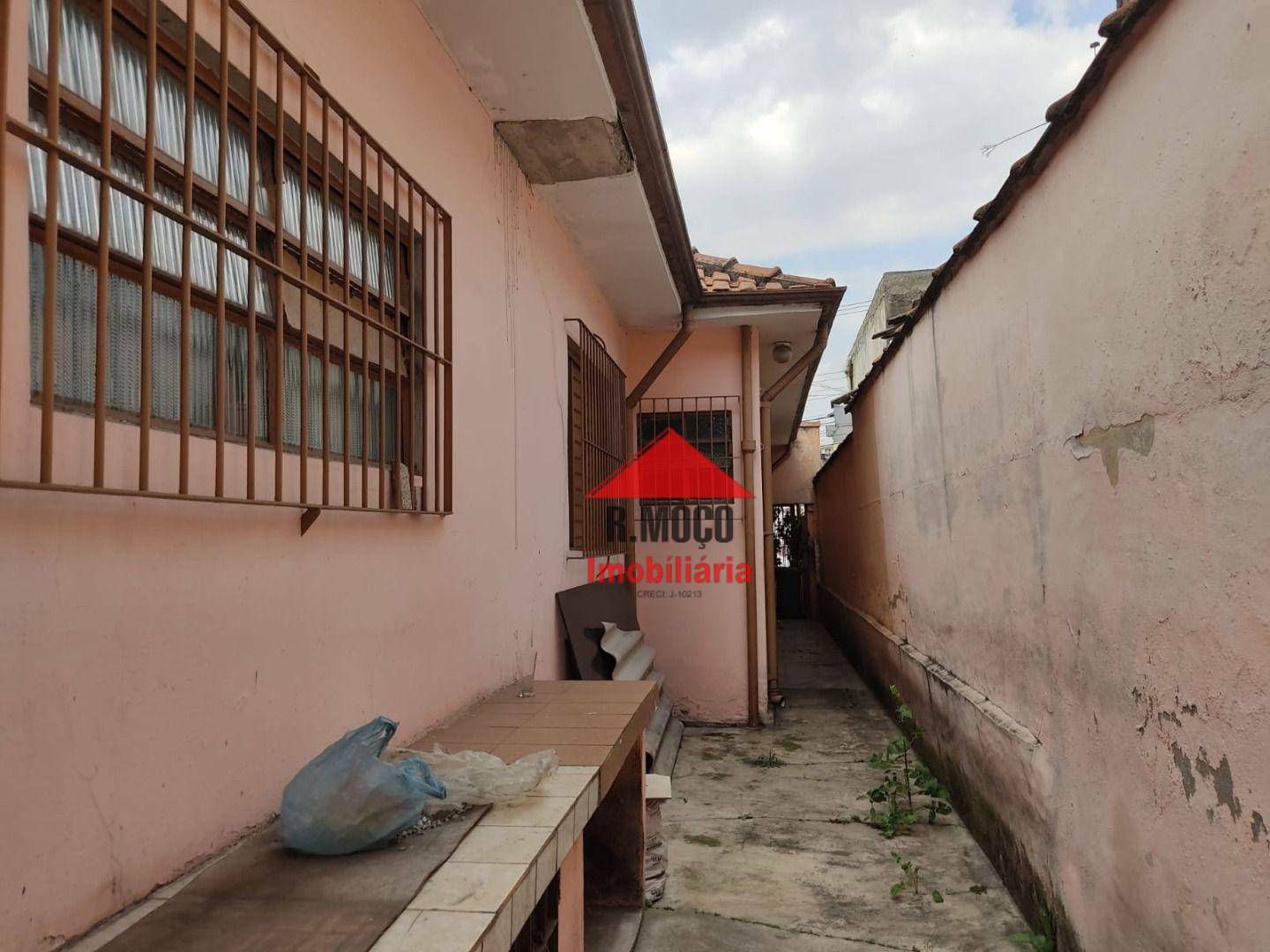 Casa para alugar com 2 quartos, 151m² - Foto 24