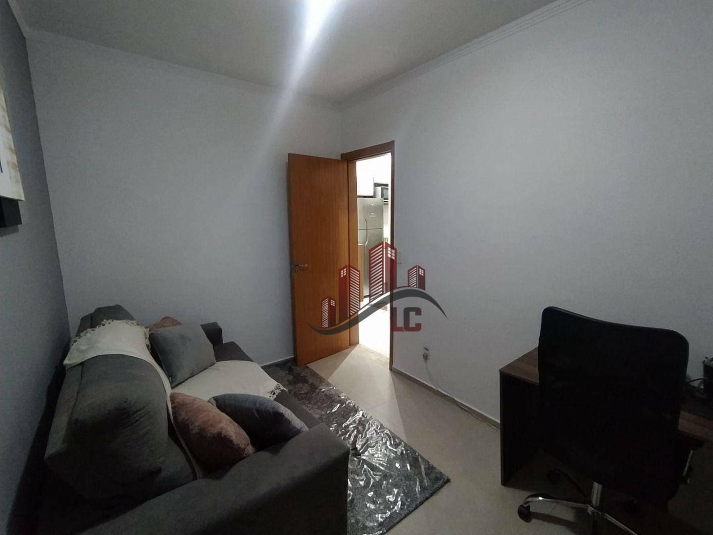 Apartamento à venda e aluguel com 2 quartos, 49m² - Foto 2