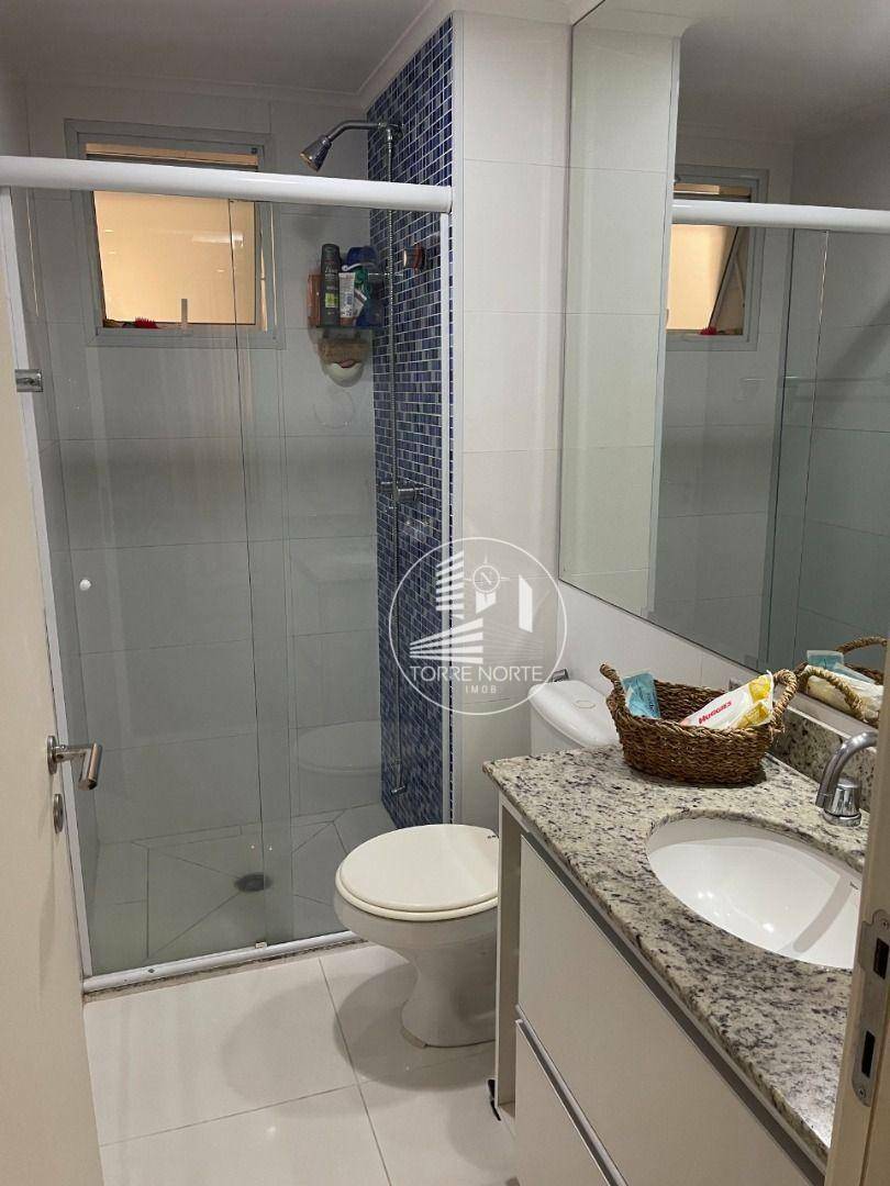 Apartamento à venda com 2 quartos, 80m² - Foto 19