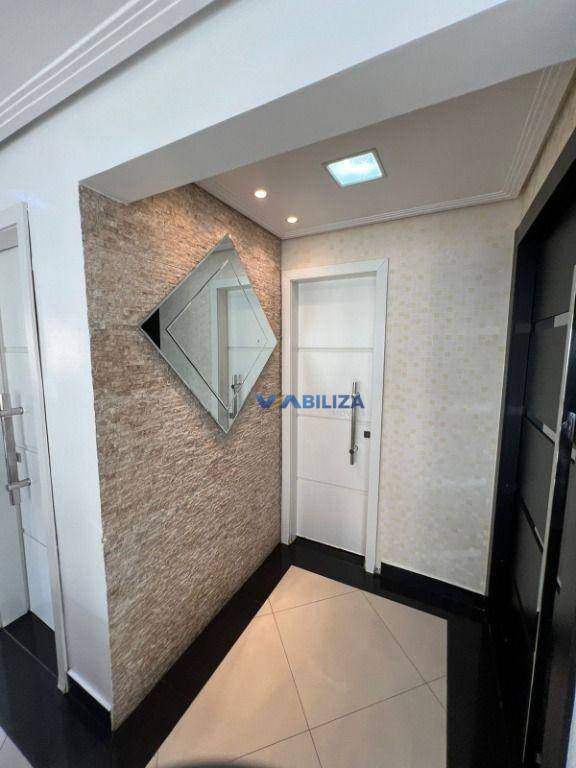 Apartamento à venda com 4 quartos, 136m² - Foto 3