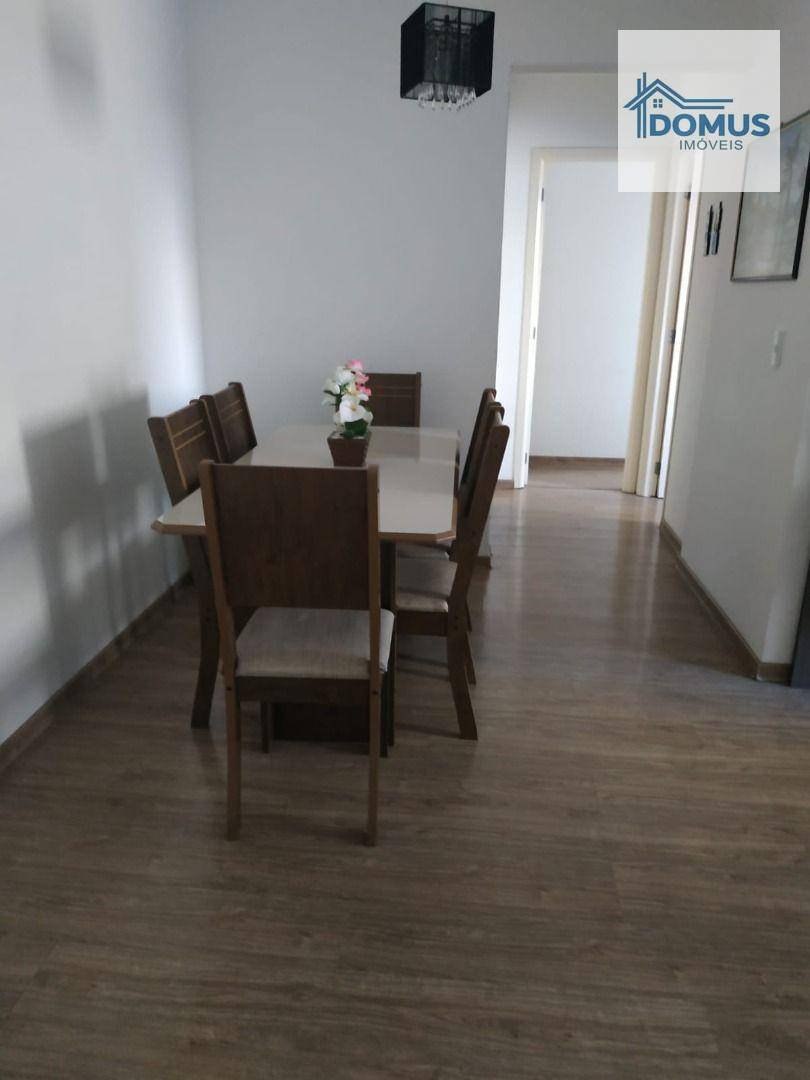 Apartamento à venda com 2 quartos, 55m² - Foto 3