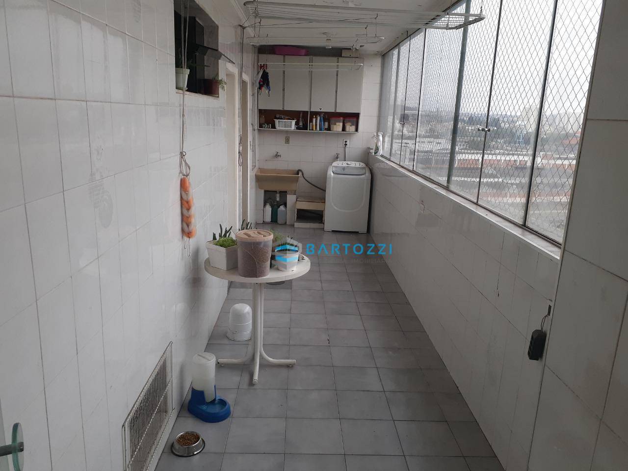 Apartamento à venda com 3 quartos, 210m² - Foto 15