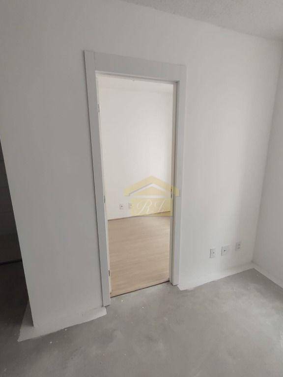 Apartamento à venda com 2 quartos, 37m² - Foto 6