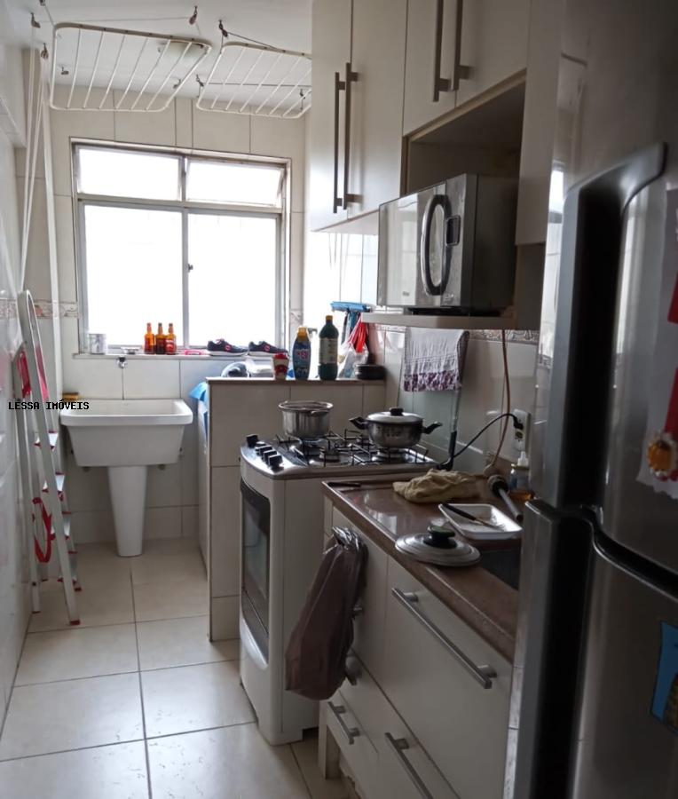 Apartamento à venda com 2 quartos, 52m² - Foto 16