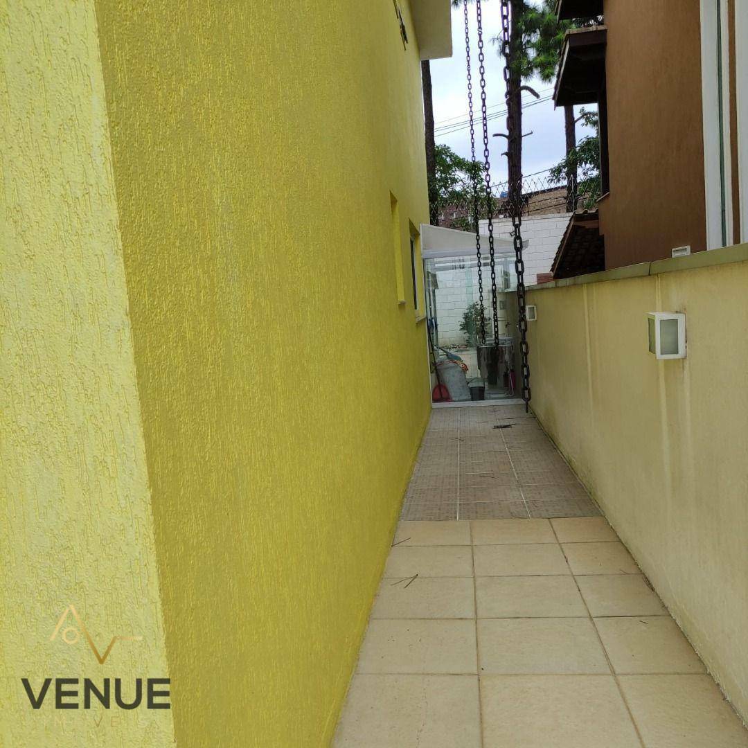 Sobrado à venda com 3 quartos, 250m² - Foto 5