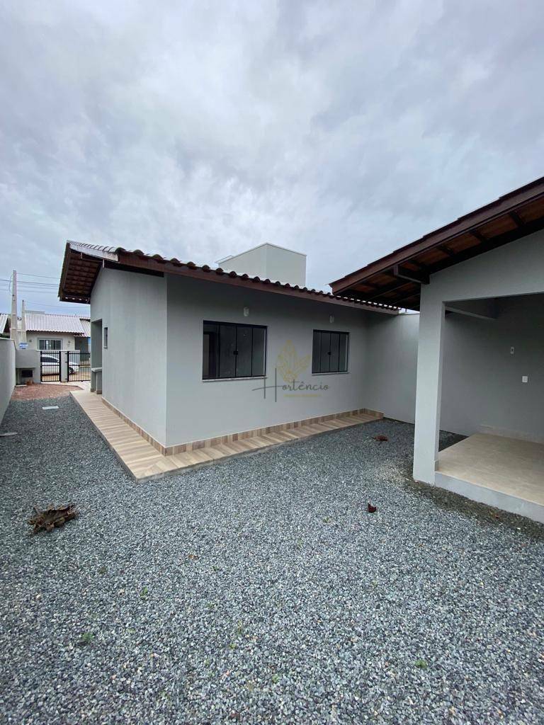 Casa à venda com 2 quartos, 63m² - Foto 3