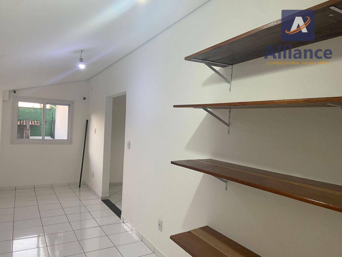 Casa de Condomínio para alugar com 3 quartos, 170m² - Foto 10