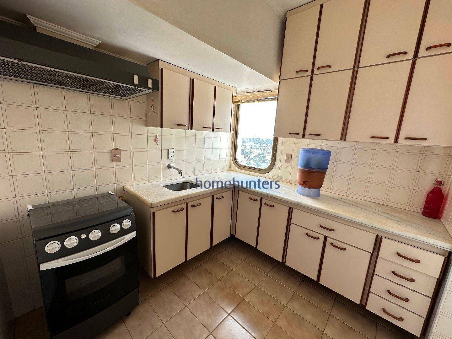 Apartamento à venda com 1 quarto, 55m² - Foto 14