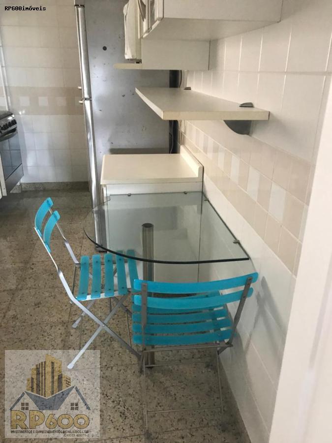 Apartamento para alugar com 3 quartos, 98m² - Foto 16