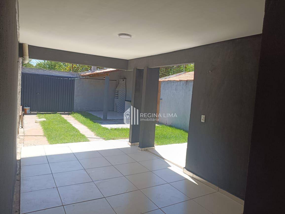 Casa à venda com 2 quartos, 84m² - Foto 2