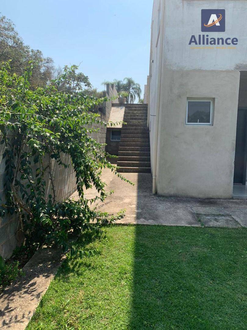 Casa de Condomínio à venda com 3 quartos, 350m² - Foto 9