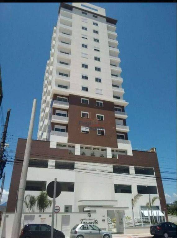 Apartamento à venda com 2 quartos, 65m² - Foto 1
