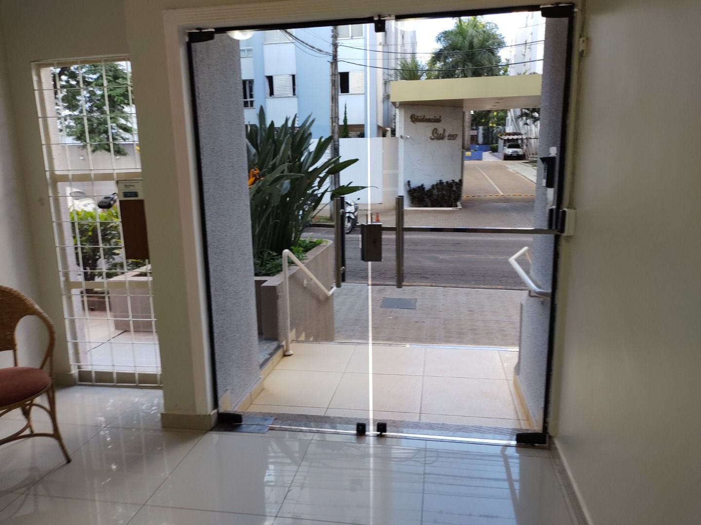 Apartamento para alugar com 2 quartos, 83m² - Foto 17