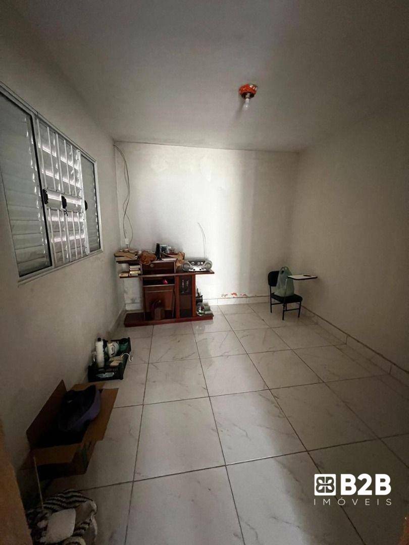 Casa à venda com 3 quartos, 284M2 - Foto 3