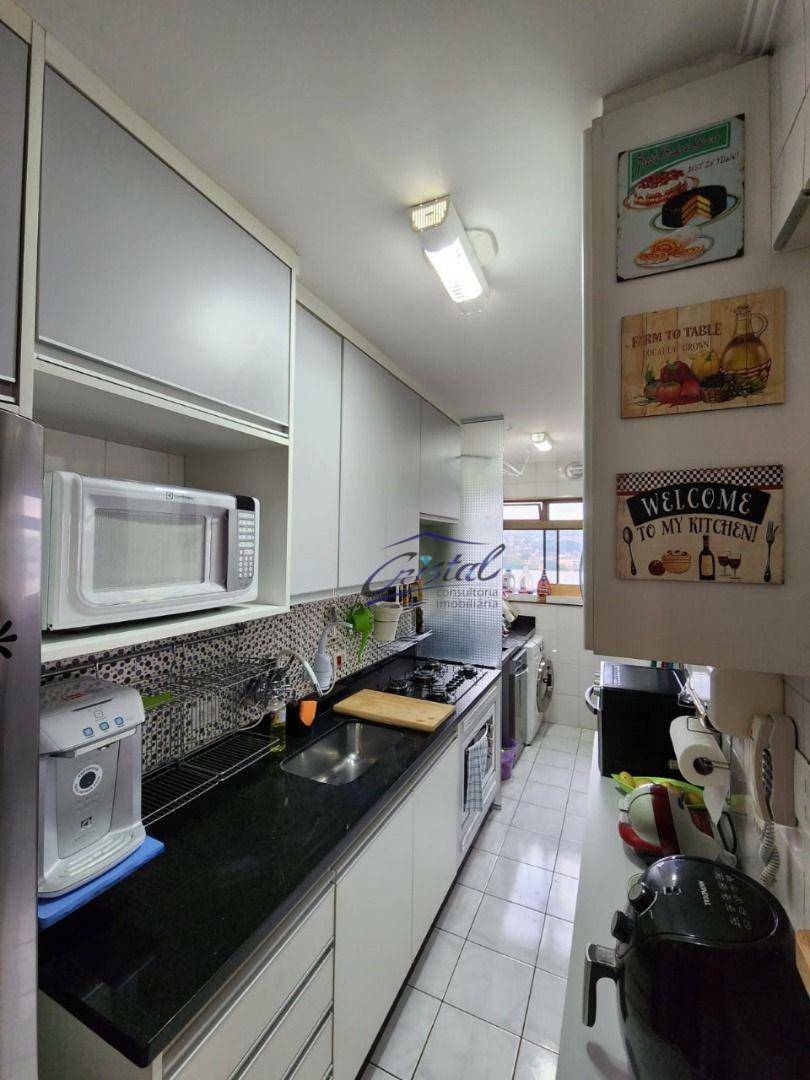 Apartamento à venda com 2 quartos, 60m² - Foto 10