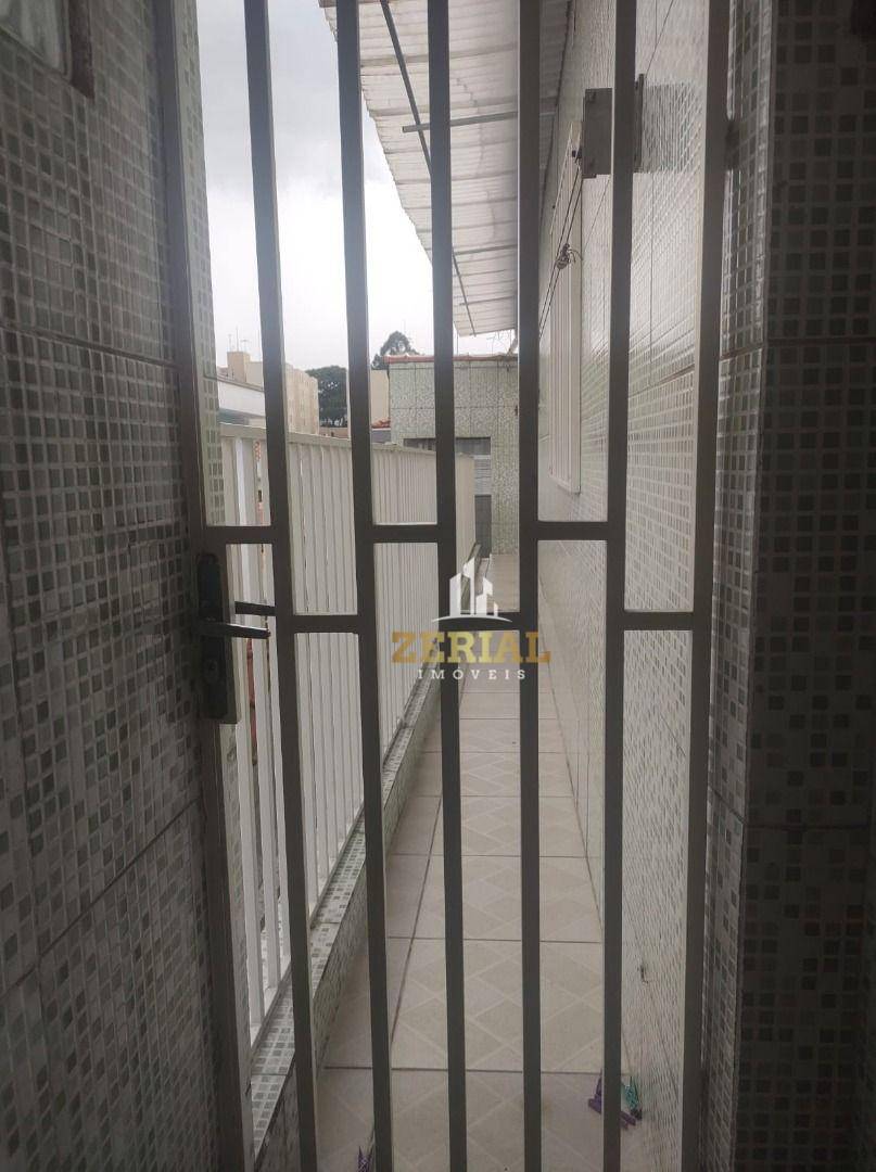 Sobrado à venda com 4 quartos, 230m² - Foto 14