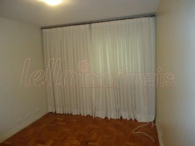 Apartamento para alugar com 4 quartos, 170m² - Foto 8