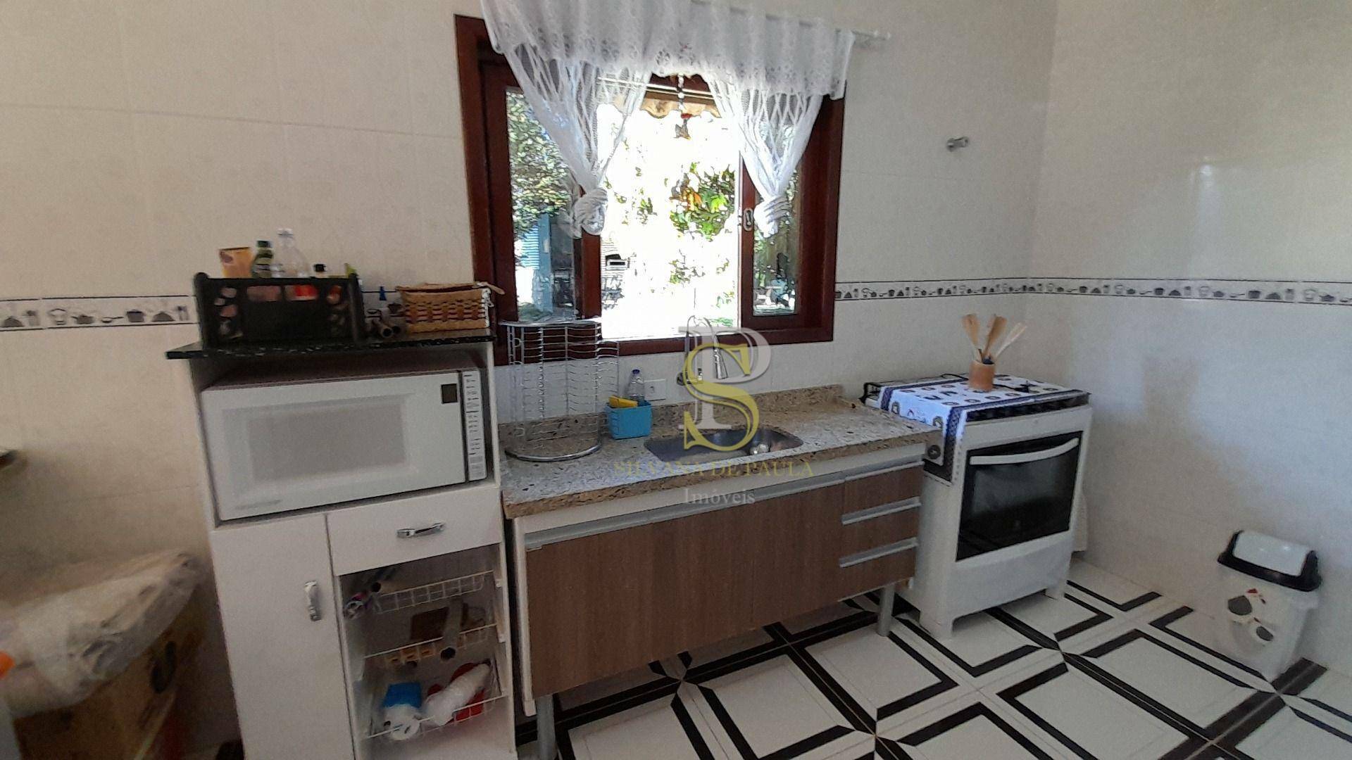 Chácara à venda com 6 quartos, 240m² - Foto 26