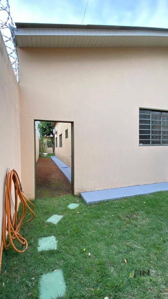 Casa de Condomínio à venda com 3 quartos, 391m² - Foto 18