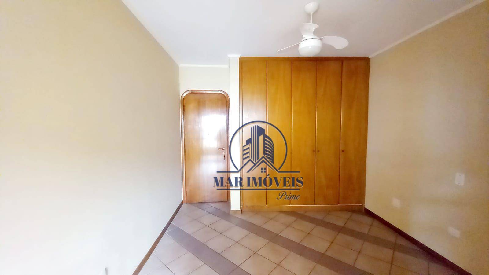 Apartamento à venda com 3 quartos, 140m² - Foto 15