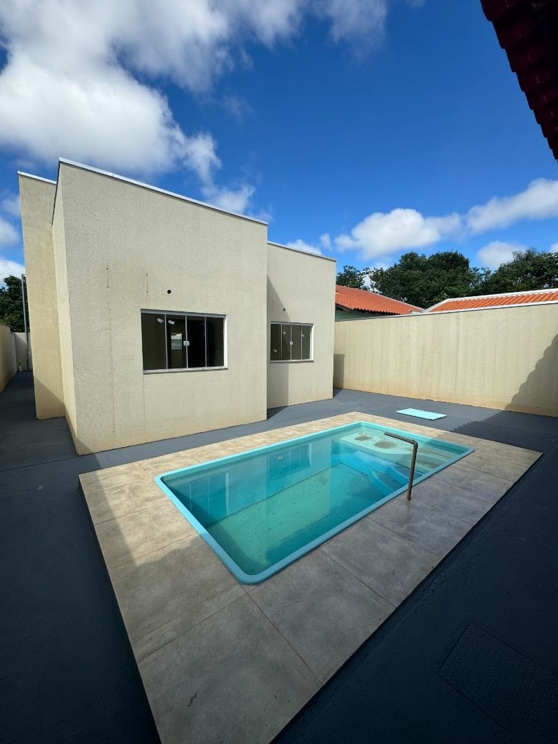 Casa, 3 quartos, 134 m² - Foto 1