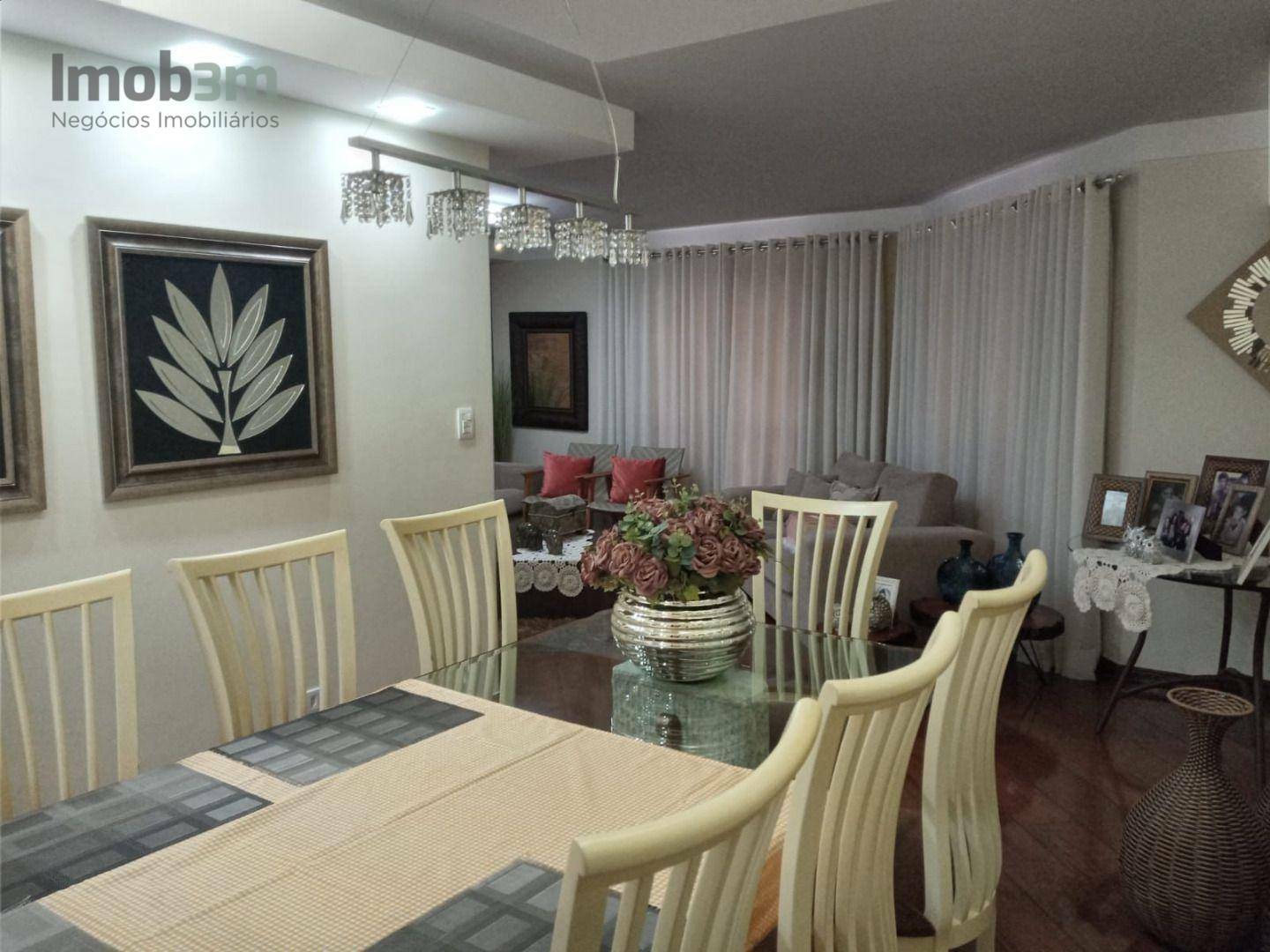 Apartamento à venda com 4 quartos, 190m² - Foto 14