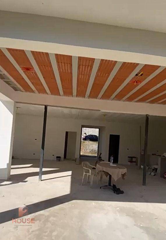 Casa de Condomínio à venda com 4 quartos, 180m² - Foto 9