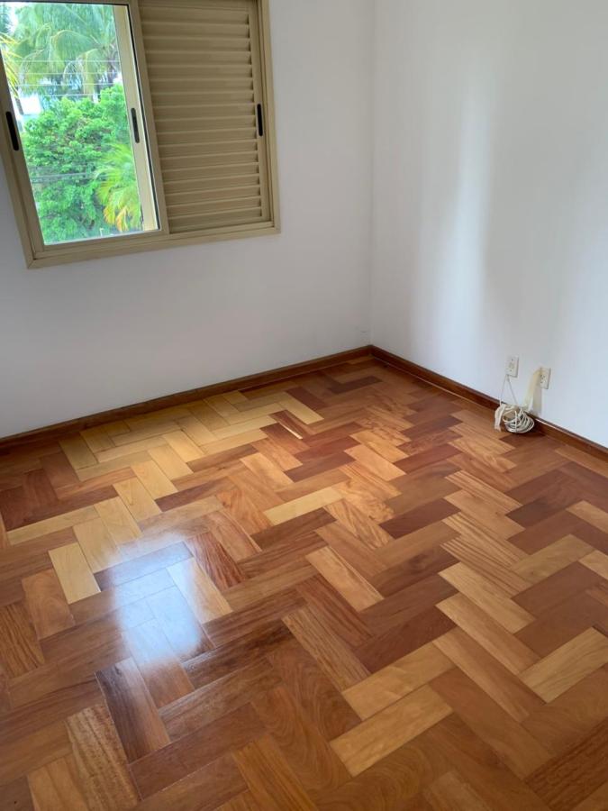 Apartamento para alugar com 4 quartos, 133m² - Foto 17