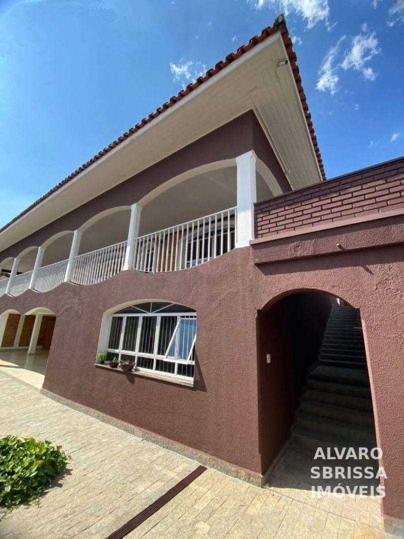 Casa à venda e aluguel com 4 quartos, 700m² - Foto 12