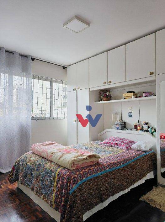 Apartamento à venda com 2 quartos, 70m² - Foto 4