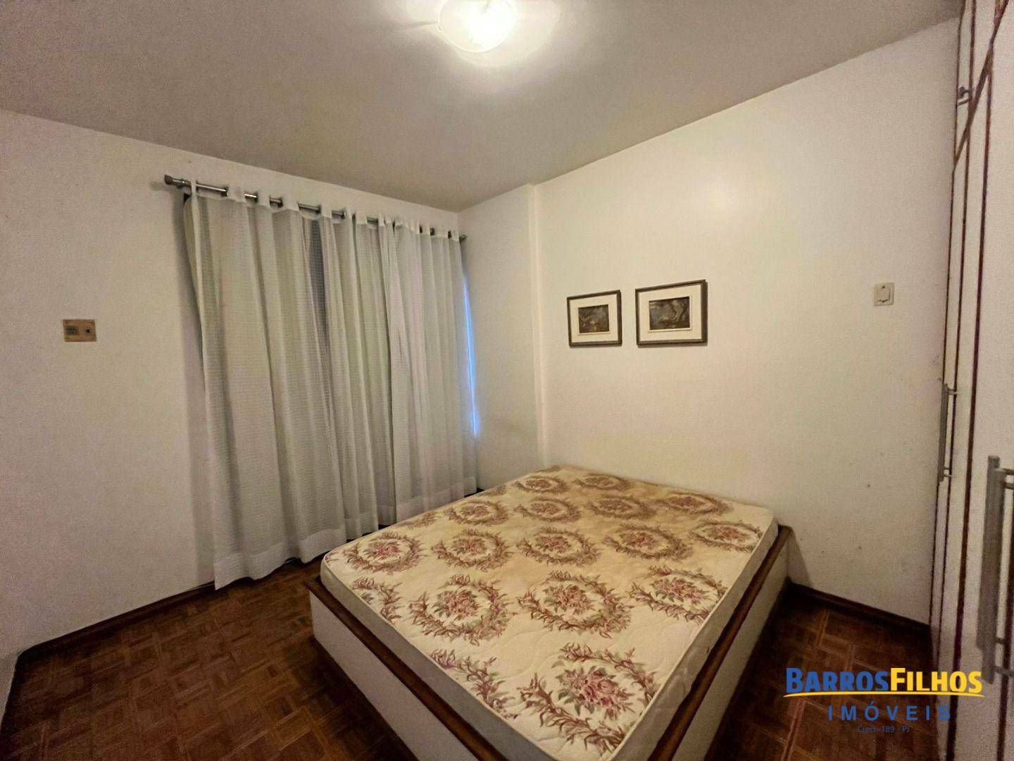 Apartamento para alugar com 4 quartos, 150m² - Foto 4