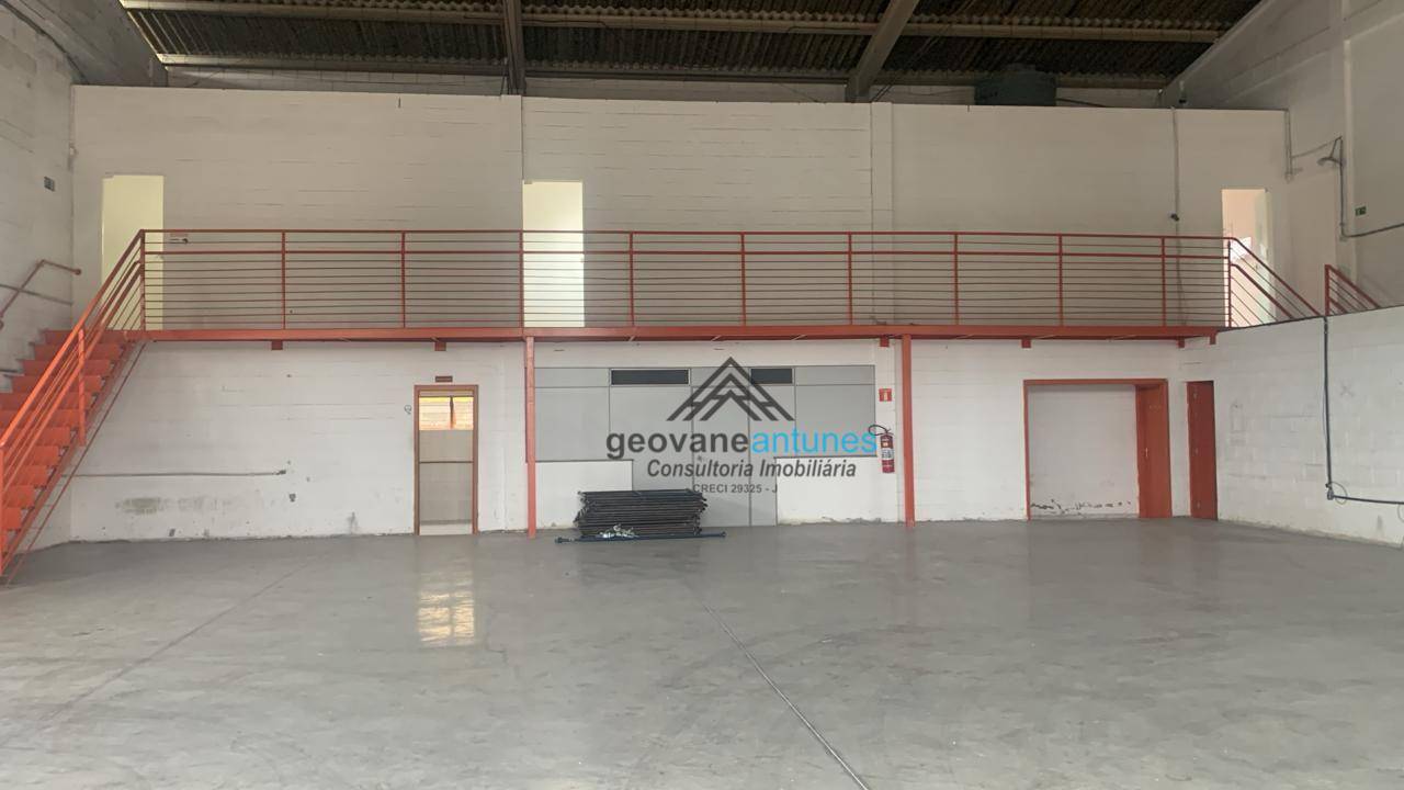 Depósito-Galpão-Armazém para alugar, 400m² - Foto 5