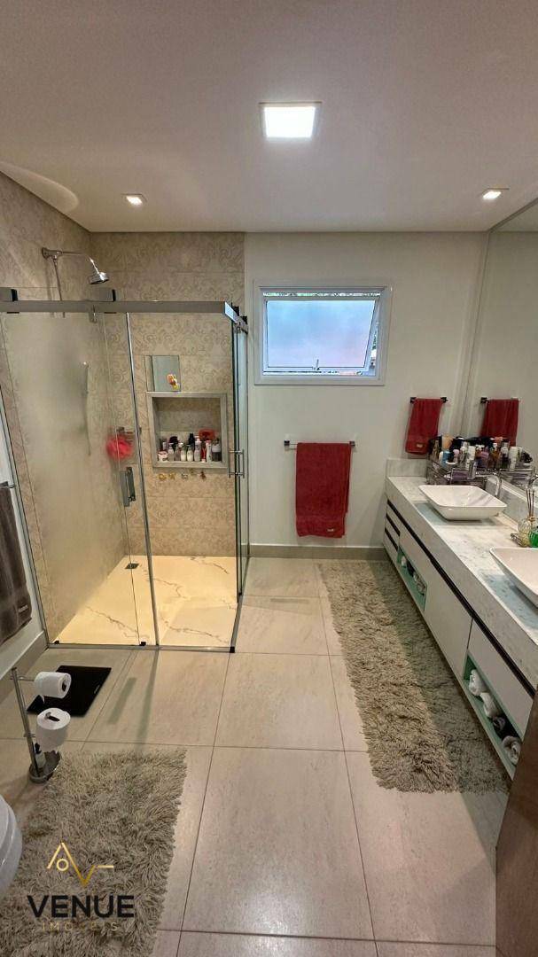 Casa de Condomínio à venda com 4 quartos, 750m² - Foto 50