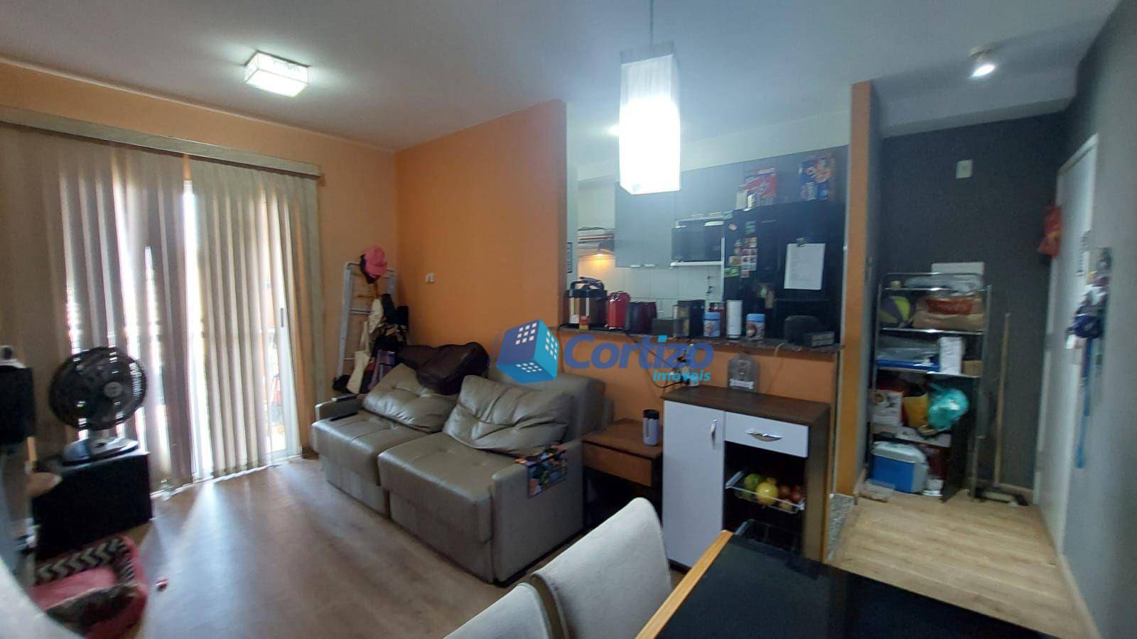 Apartamento à venda com 2 quartos, 69m² - Foto 3