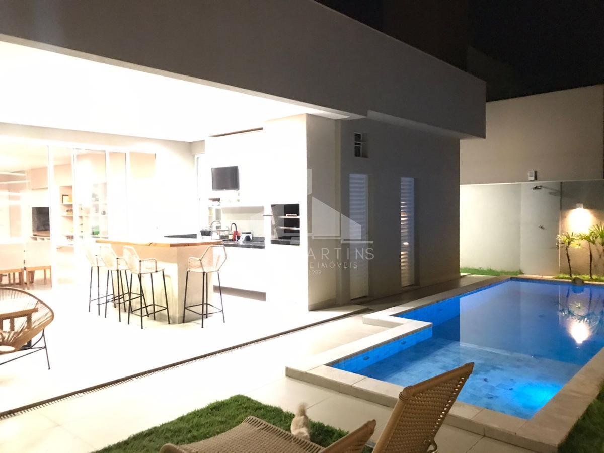 Casa à venda com 3 quartos, 378m² - Foto 4