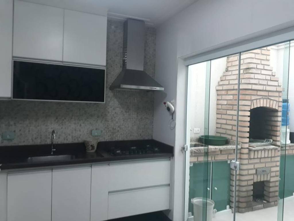 Sobrado à venda com 3 quartos, 127m² - Foto 1