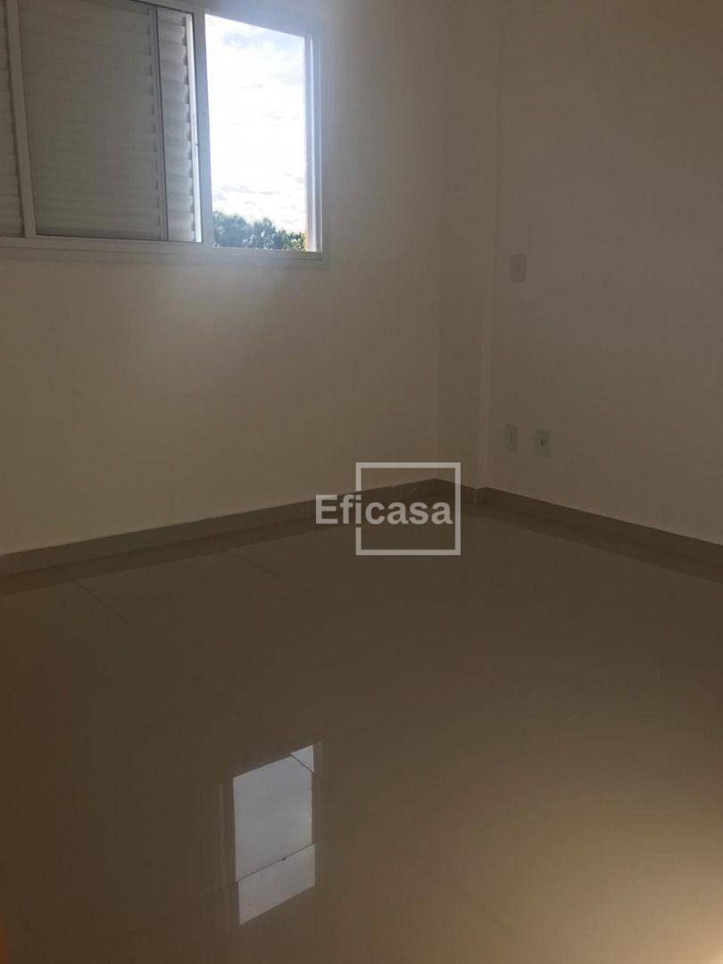 Apartamento à venda com 2 quartos, 65m² - Foto 5