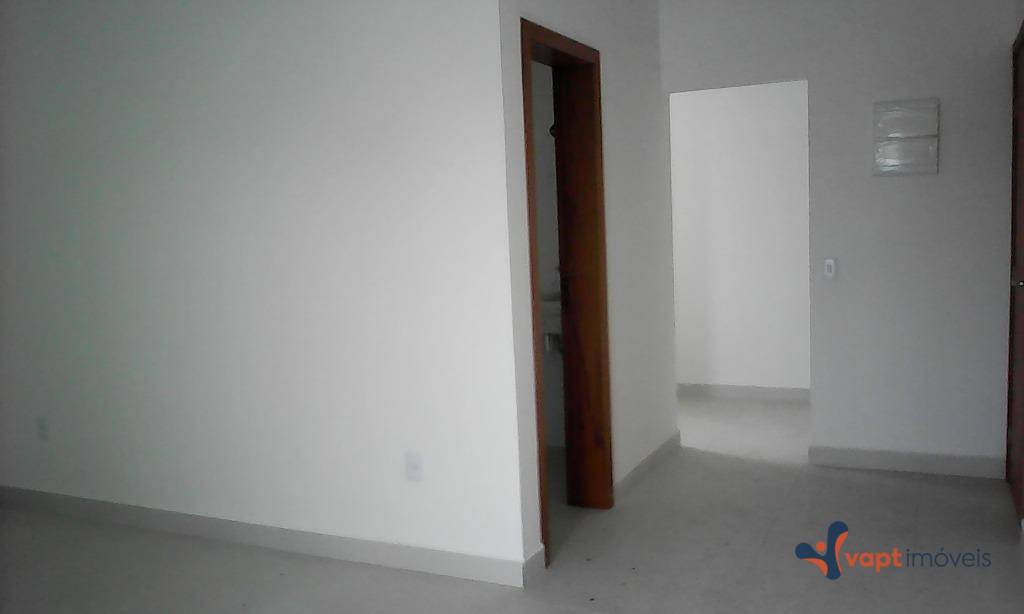 Sobrado à venda com 3 quartos, 215m² - Foto 3