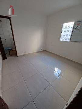 Sobrado à venda com 3 quartos, 120m² - Foto 2